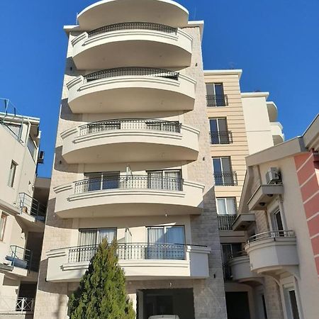 Apolon Apart Šušanj Exterior foto