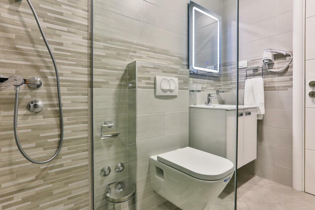 Apolon Apart Šušanj Exterior foto